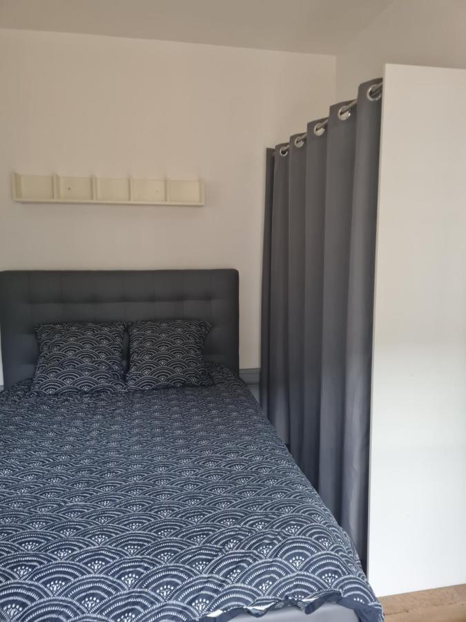 Appartement Le Baron à Charleville-Mézières Extérieur photo